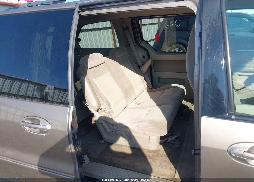 2005 FORD FREESTAR SES VIN: 2FMZA57645BA49912