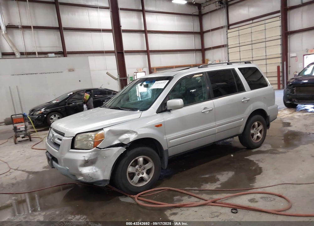2006 HONDA PILOT EX-L VIN: 2HKYF18646H516244