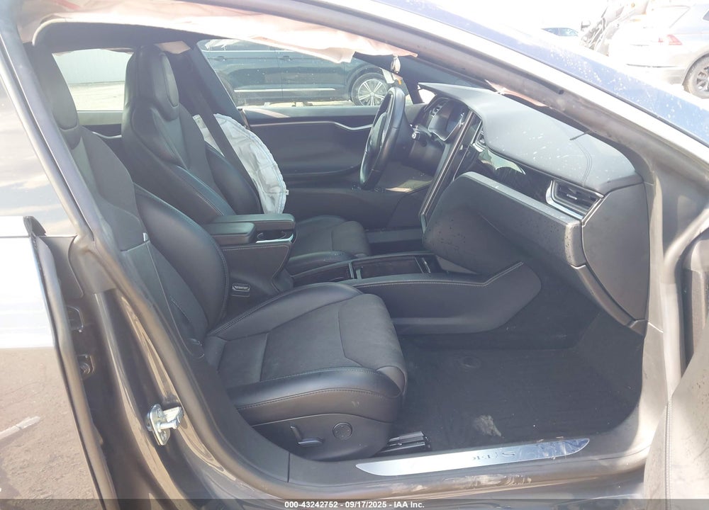 2018 TESLA MODEL S VIN: 5YJSA1E28JF259389