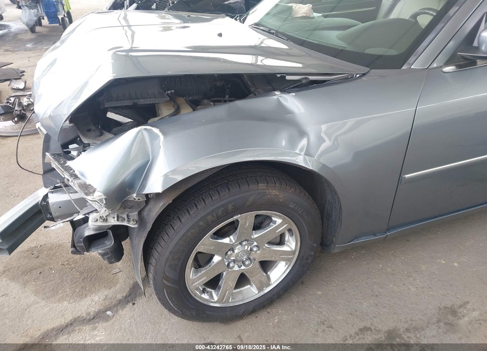 2007 CHRYSLER 300 TOURING VIN: 2C3KA53G17H697359