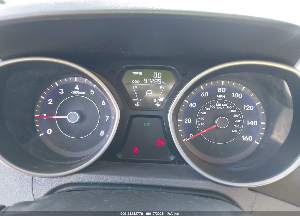 2013 HYUNDAI ELANTRA VIN: 5NPDH4AE8DH364090