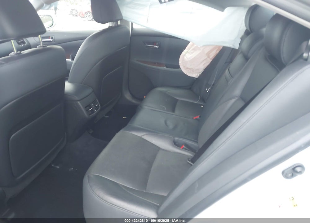 2011 LEXUS ES 350 VIN: JTHBK1EG2B2469403