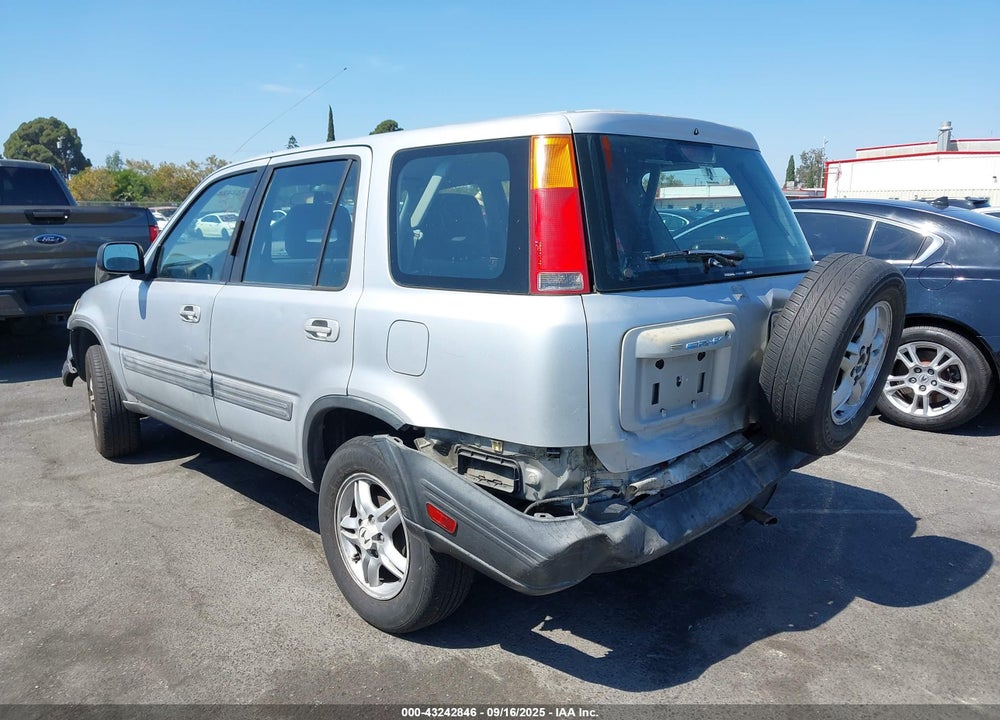 1998 HONDA CR-V EX VIN: JHLRD1863WC077000