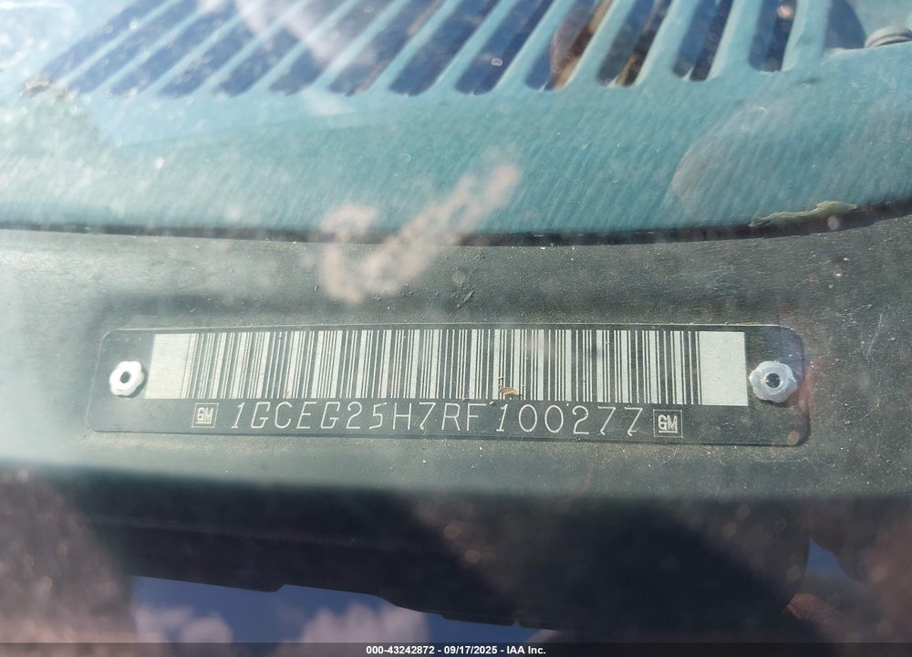1994 CHEVROLET G20 VIN: 1GCEG25H7RF100277