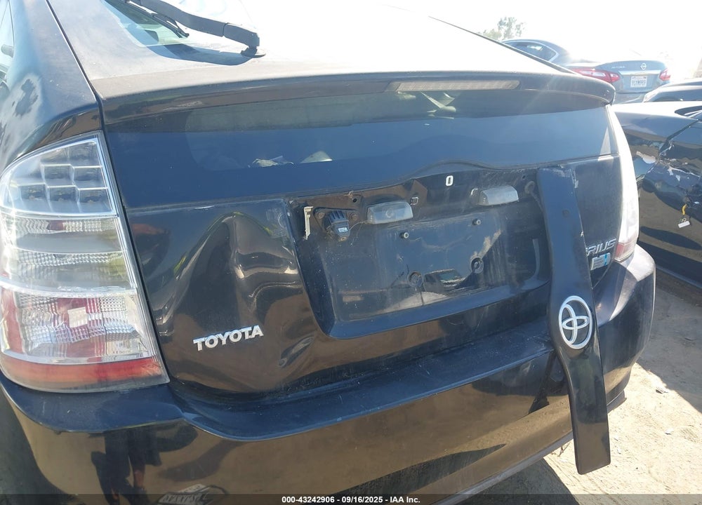 2007 TOYOTA PRIUS VIN: JTDKB20U277690496