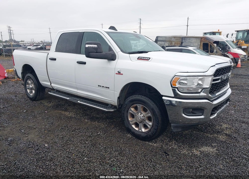 2024 RAM 2500 BIG HORN 4X4 6'4 BOX VIN: 3C6UR5DL2RG303435