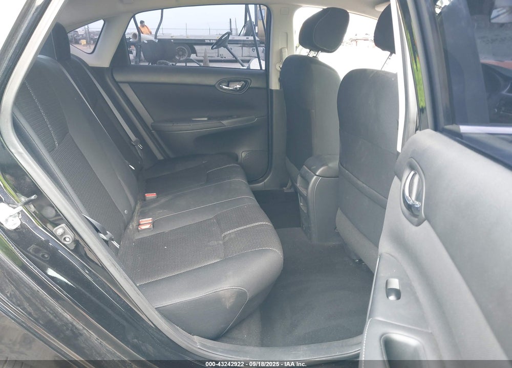 2017 NISSAN SENTRA VIN: 3N1AB7AP7HY257728