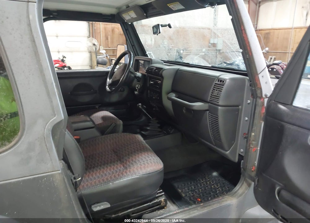 2000 JEEP WRANGLER SPORT VIN: 1J4FA49S4YP753434