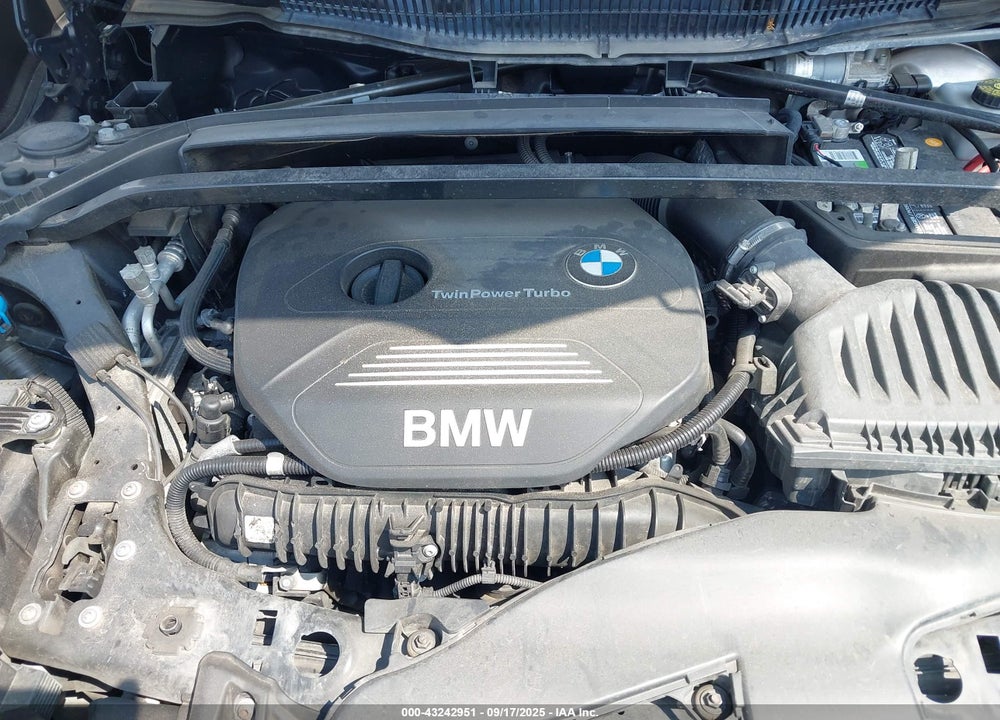 2017 BMW X1 VIN: WBXHU7C35H5H33834