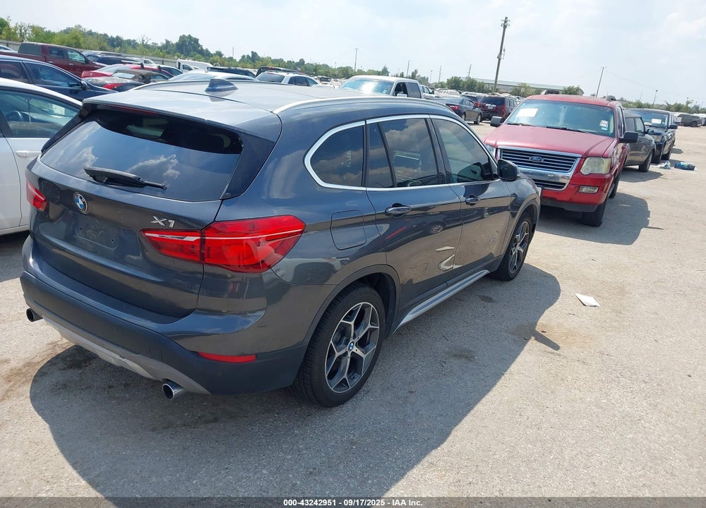 2017 BMW X1 VIN: WBXHU7C35H5H33834