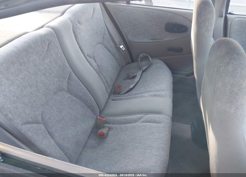 1997 SATURN SL SL1 VIN: 1G8ZG5283VZ263518