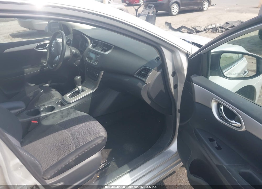 2015 NISSAN SENTRA VIN: 3N1AB7AP0FY366044