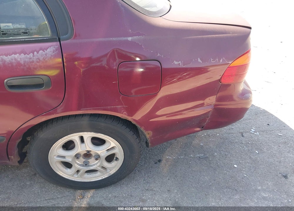 1998 CHEVROLET PRIZM LSI VIN: 1Y1SK5280WZ444904