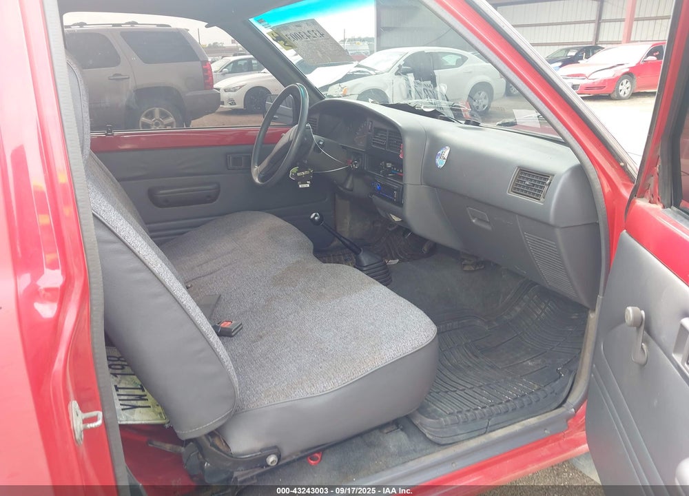 1990 TOYOTA PICKUP 1/2 TON SHORT WHEELBASE VIN: JT4RN81R3L5054694