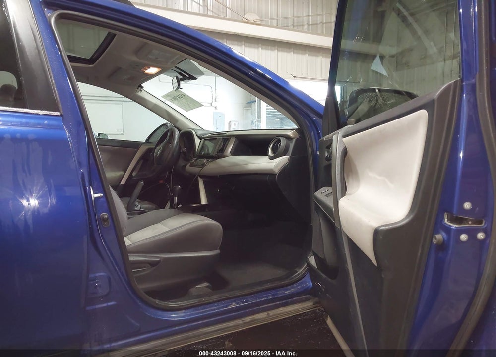 2014 TOYOTA RAV4 VIN: 2T3RFREV1EW149924