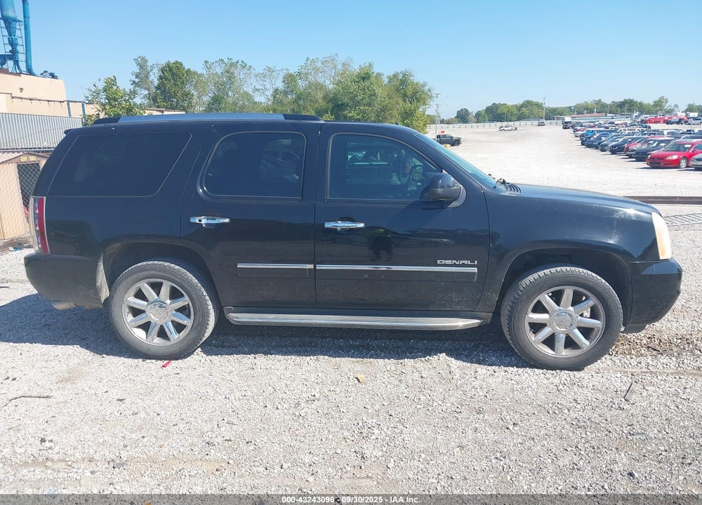 2011 GMC YUKON VIN: 1GKS2EEF7BR359667