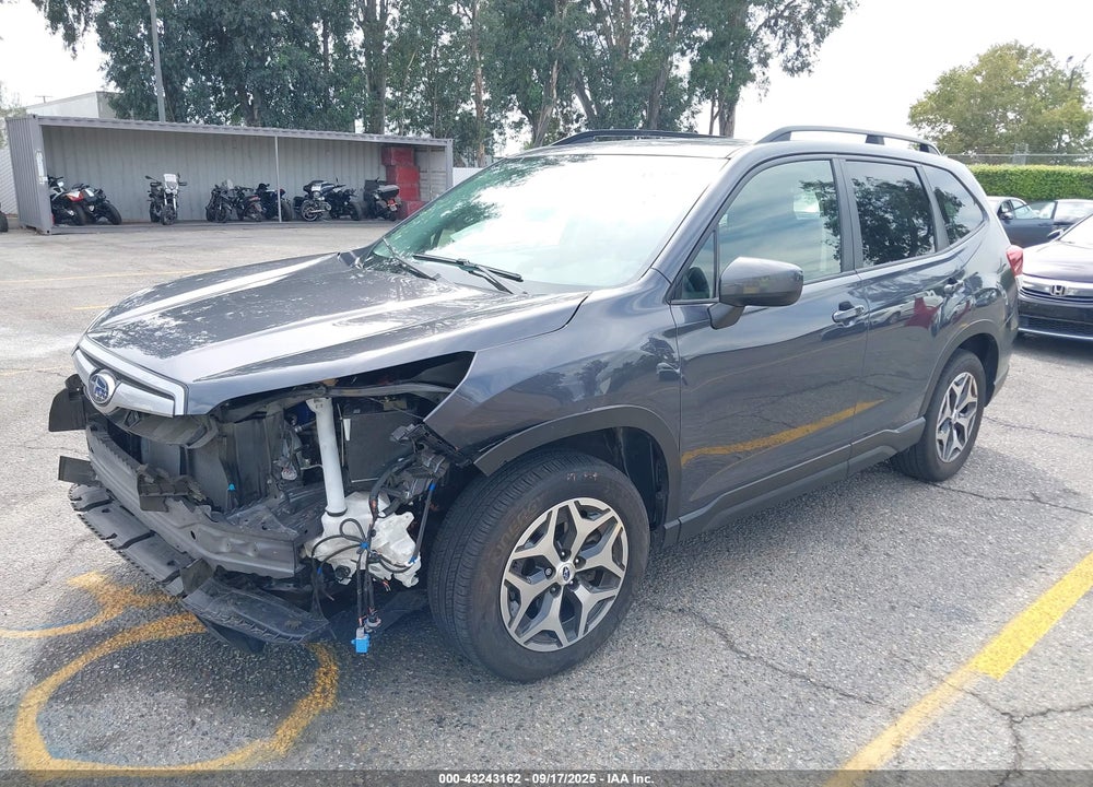 2020 SUBARU FORESTER PREMIUM VIN: JF2SKAJC5LH470436