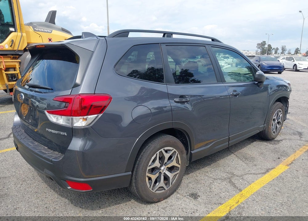 2020 SUBARU FORESTER PREMIUM VIN: JF2SKAJC5LH470436