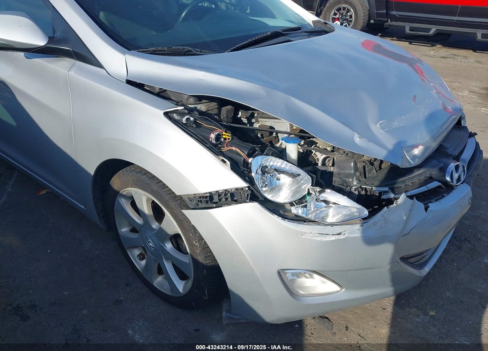 2013 HYUNDAI ELANTRA LIMITED VIN: 5NPDH4AE8DH315858