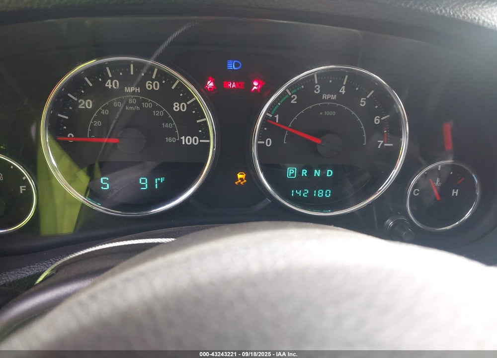 2013 JEEP WRANGLER UNLIMITED SPORT VIN: 1C4HJWDG8DL582041