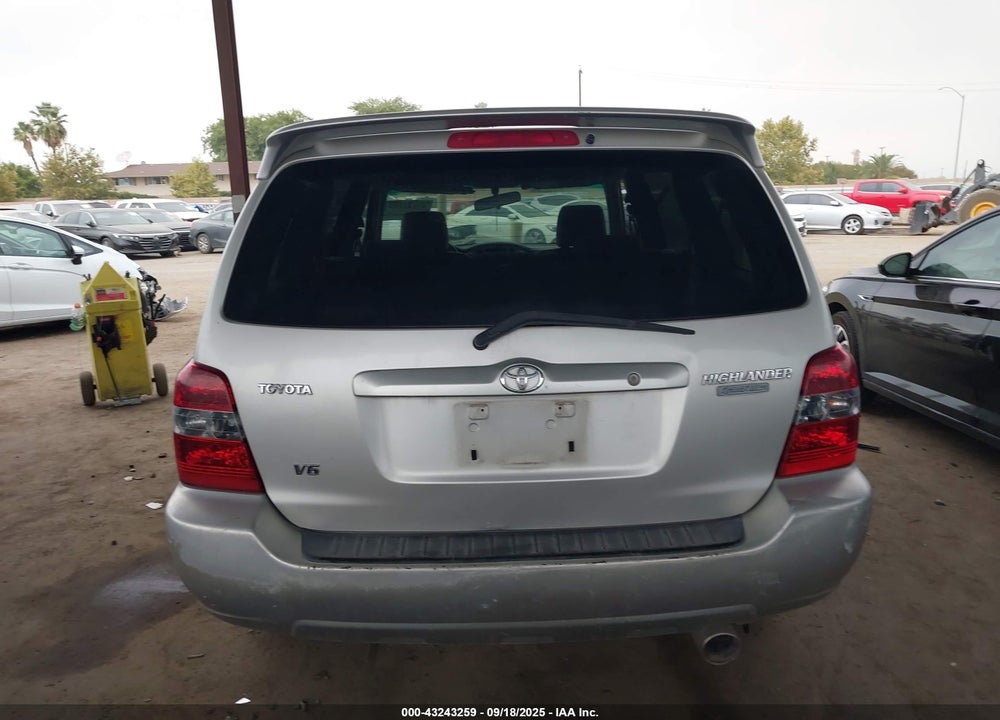 2004 TOYOTA HIGHLANDER V6 VIN: JTEDP21A040038524