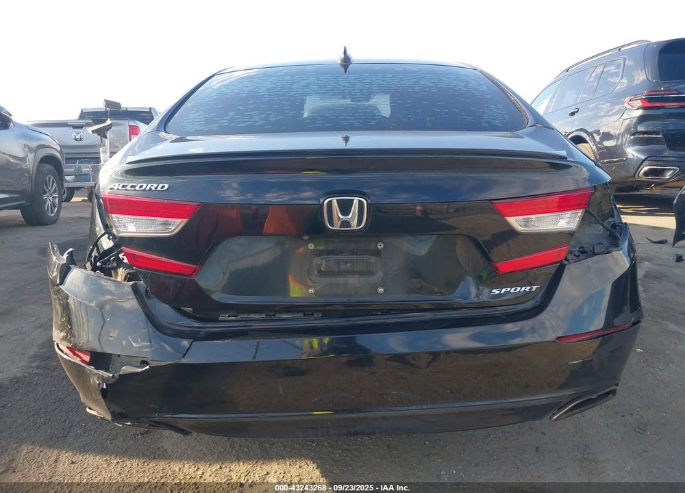 2018 HONDA ACCORD VIN: 1HGCV1F35JA060651
