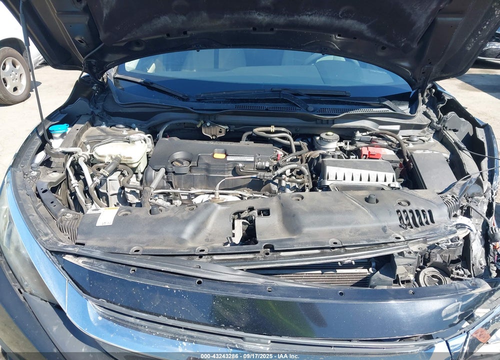 2018 HONDA CIVIC VIN: 2HGFC2F56JH608250