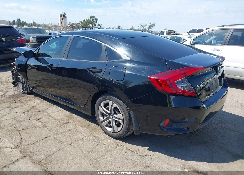 2018 HONDA CIVIC VIN: 2HGFC2F56JH608250