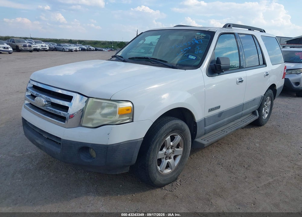 2007 FORD EXPEDITION XLT VIN: 1FMFU15547LA87981