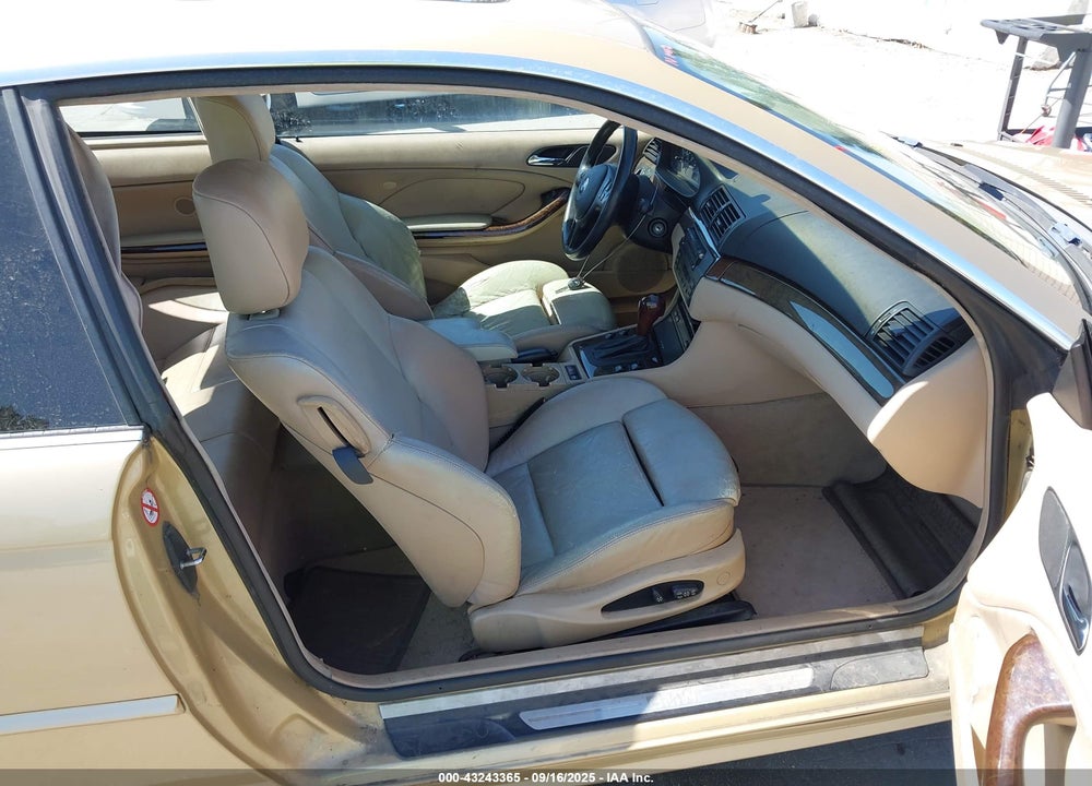 2001 BMW 325CI VIN: WBABN33431JW57832
