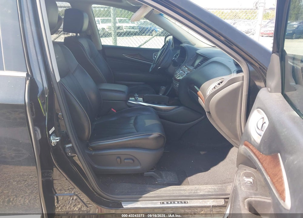 2013 INFINITI JX35 VIN: 5N1AL0MN1DC322096