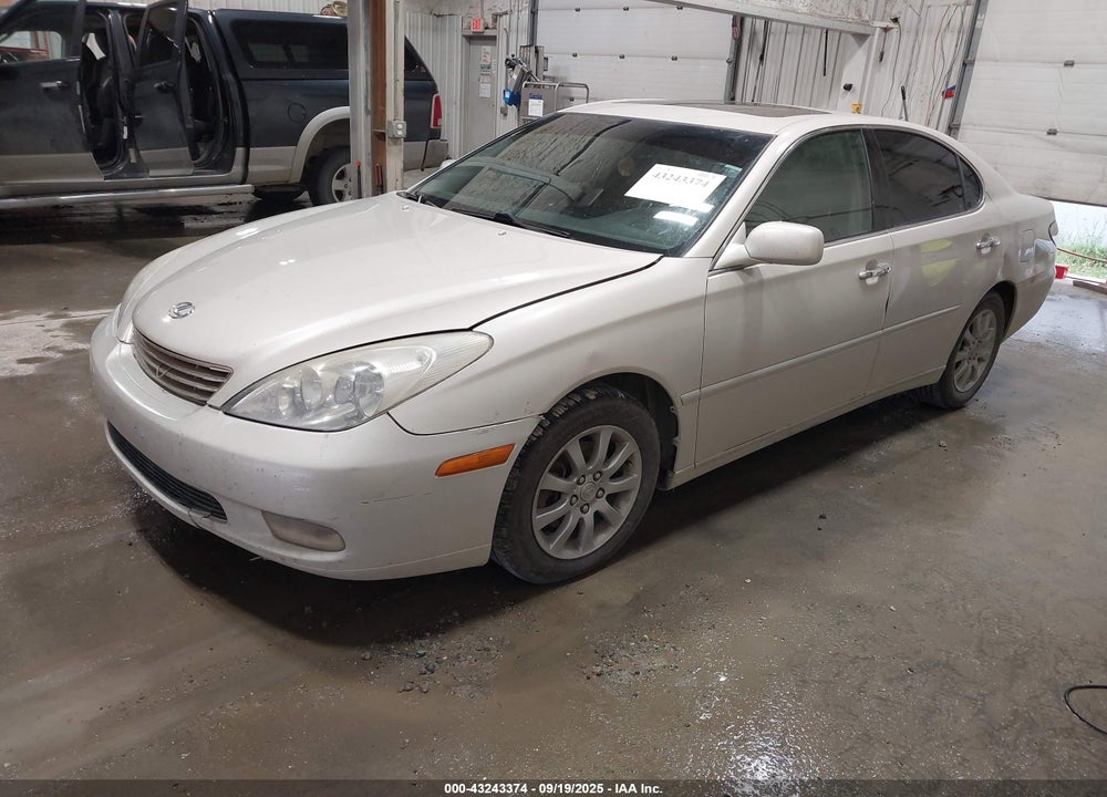 2003 LEXUS ES 300 VIN: JTHBF30G130123069