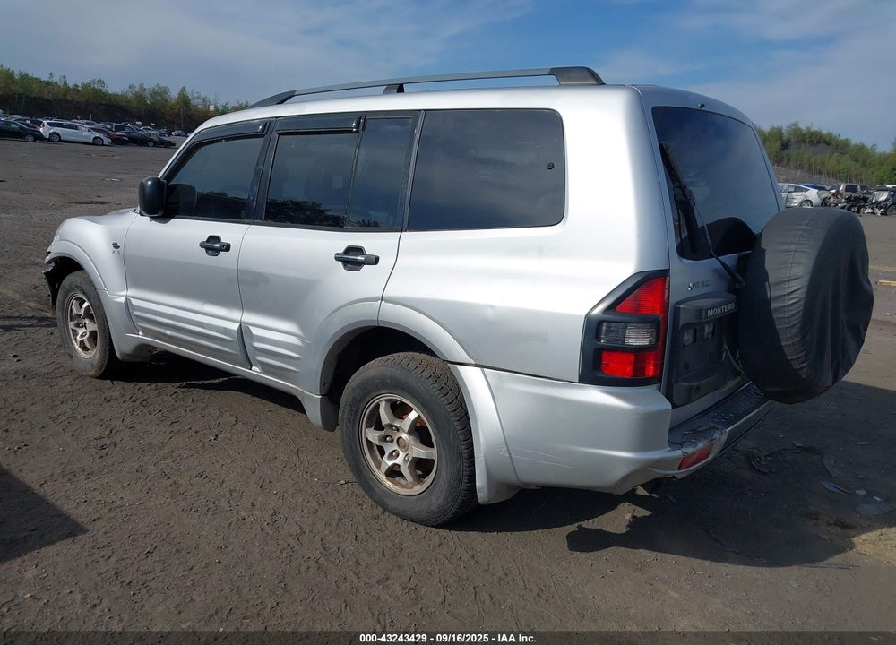 2002 MITSUBISHI MONTERO XLS VIN: JA4MW31R92J056556