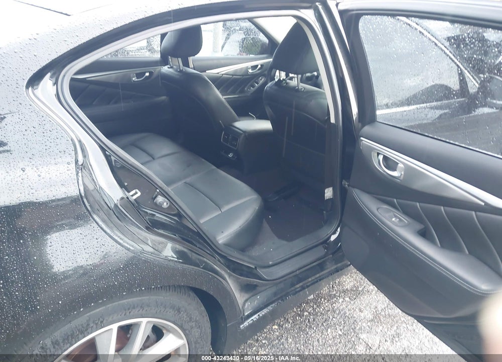 2014 INFINITI Q50 VIN: JN1BV7AP5EM691138