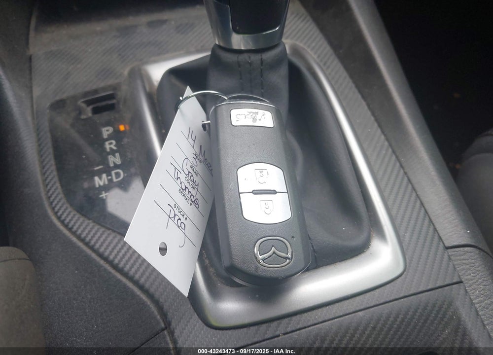 2014 MAZDA 3 VIN: JM1BM1K7XE1214332
