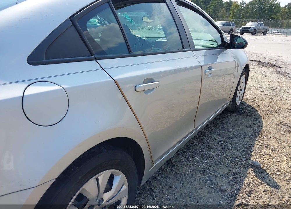 2013 CHEVROLET CRUZE LS AUTO VIN: 1G1PA5SH9D7318412