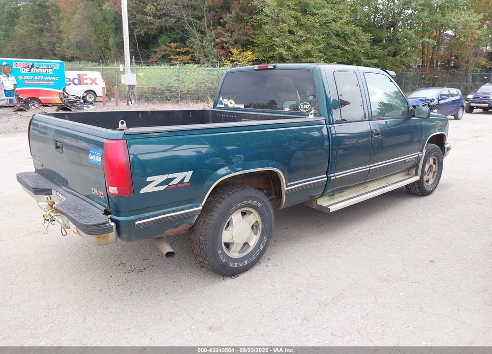 1998 GMC SIERRA 1500 SL WIDESIDE VIN: 2GTEK19R6W1511460