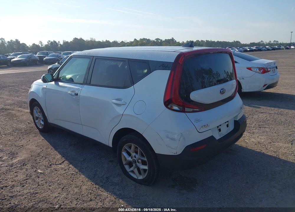 2021 KIA SOUL VIN: KNDJ23AU1M7128424
