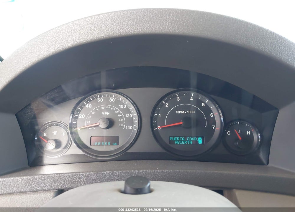 2006 JEEP GRAND CHEROKEE LAREDO VIN: 1J4HR48N06C217498
