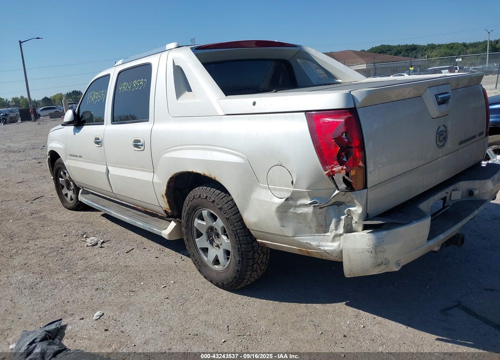 2003 CADILLAC ESCALADE EXT STANDARD VIN: 3GYEK63N13G314440
