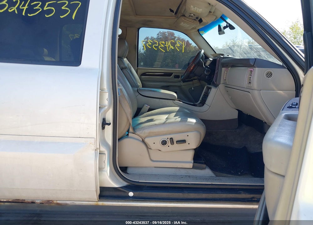 2003 CADILLAC ESCALADE EXT STANDARD VIN: 3GYEK63N13G314440