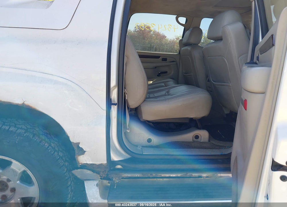 2003 CADILLAC ESCALADE EXT STANDARD VIN: 3GYEK63N13G314440