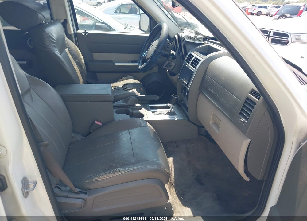 2008 DODGE NITRO SLT/RT VIN: 1D8GT58K38W130289