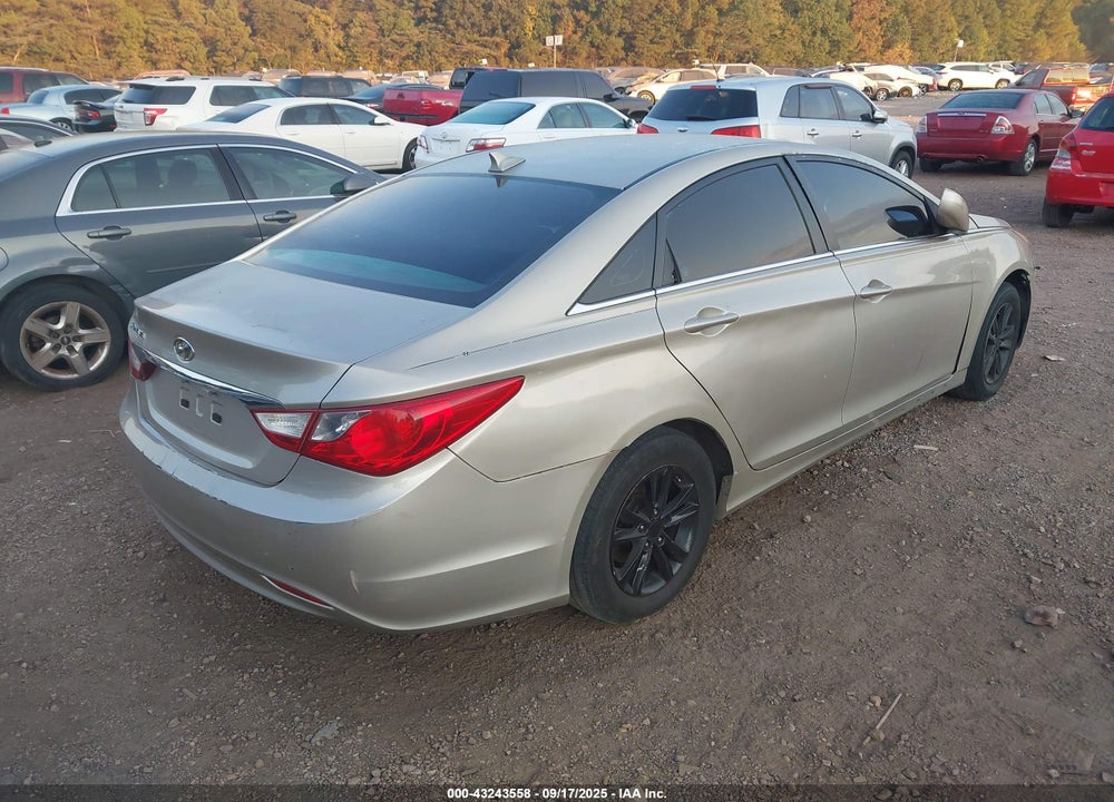 2011 HYUNDAI SONATA VIN: 5NPEB4AC3BH164204