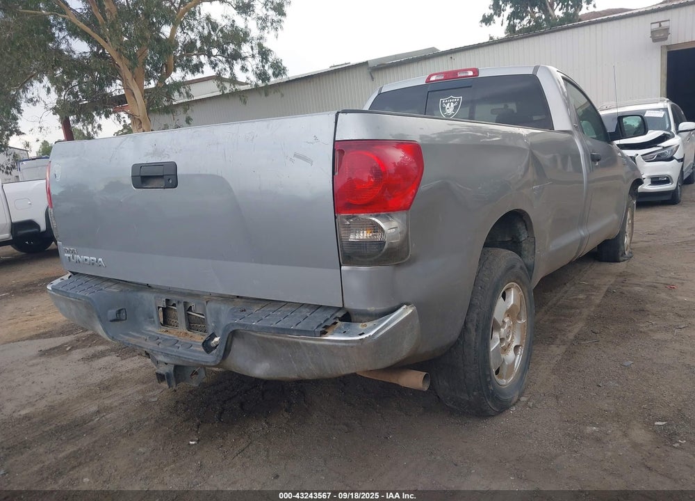 2007 TOYOTA TUNDRA VIN: 5TFLT52137X007212