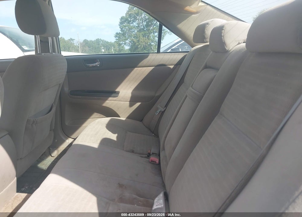 2005 TOYOTA CAMRY LE VIN: 4T1BE32K25U995760