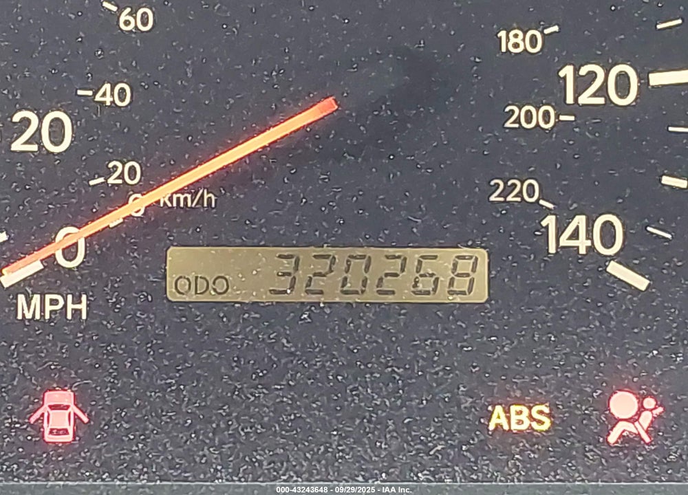 2001 LEXUS ES 300 VIN: JT8BF28G015112529