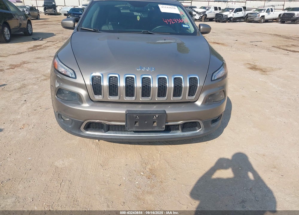 2017 JEEP CHEROKEE VIN: 1C4PJLDB0HW517932