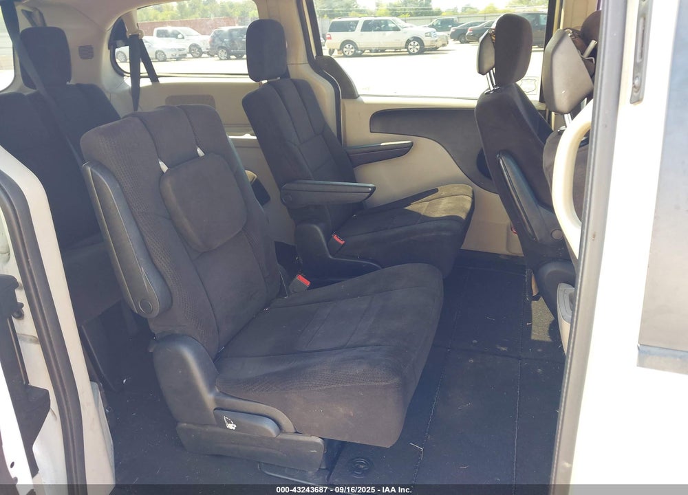 2012 DODGE GRAND CARAVAN SXT VIN: 2C4RDGCG6CR395227