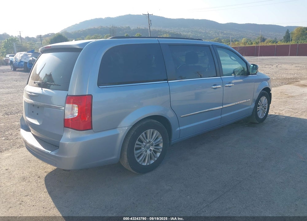 2012 CHRYSLER TOWN & COUNTRY VIN: 2C4RC1CG4CR363795